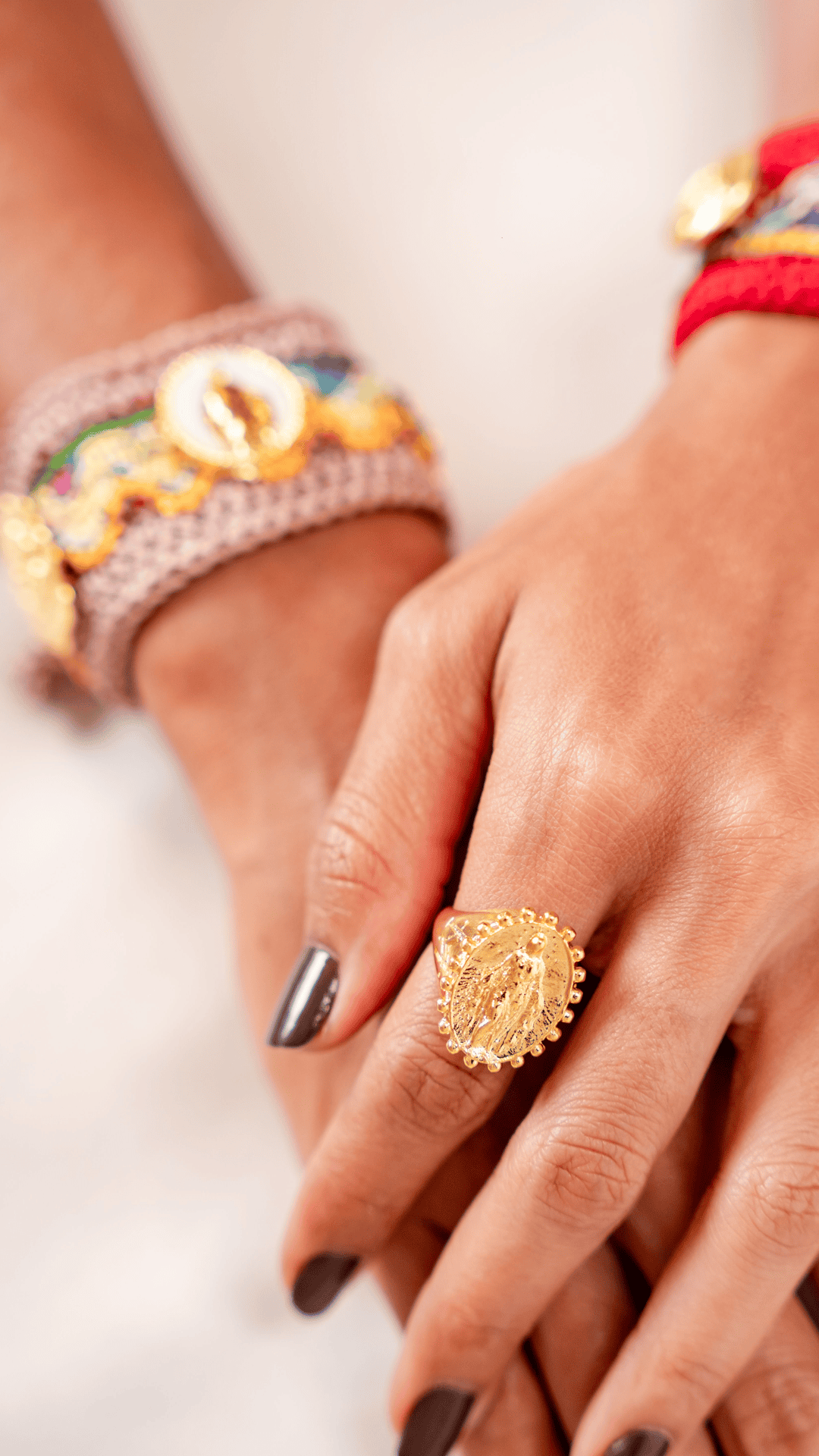 BRAZALETE DE CHARMS